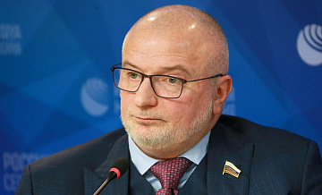 Клишас предложил Франции направить войска на защиту Гренландии