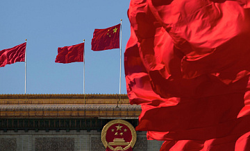 Китай ужесточил ограничения для чиновников, чьи семьи живут за рубежом