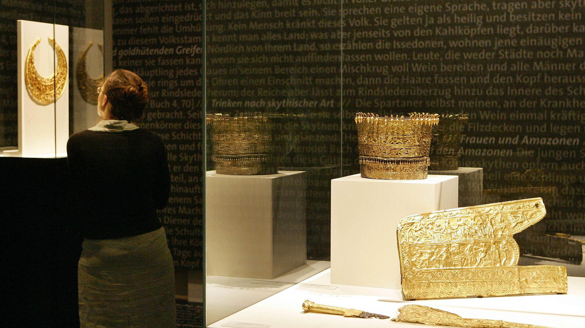 В Крыму назвали ситуацию со скифским золотом варварством