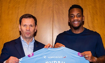 Футболист "Зенита" Дуран советовался с Барриосом перед переходом