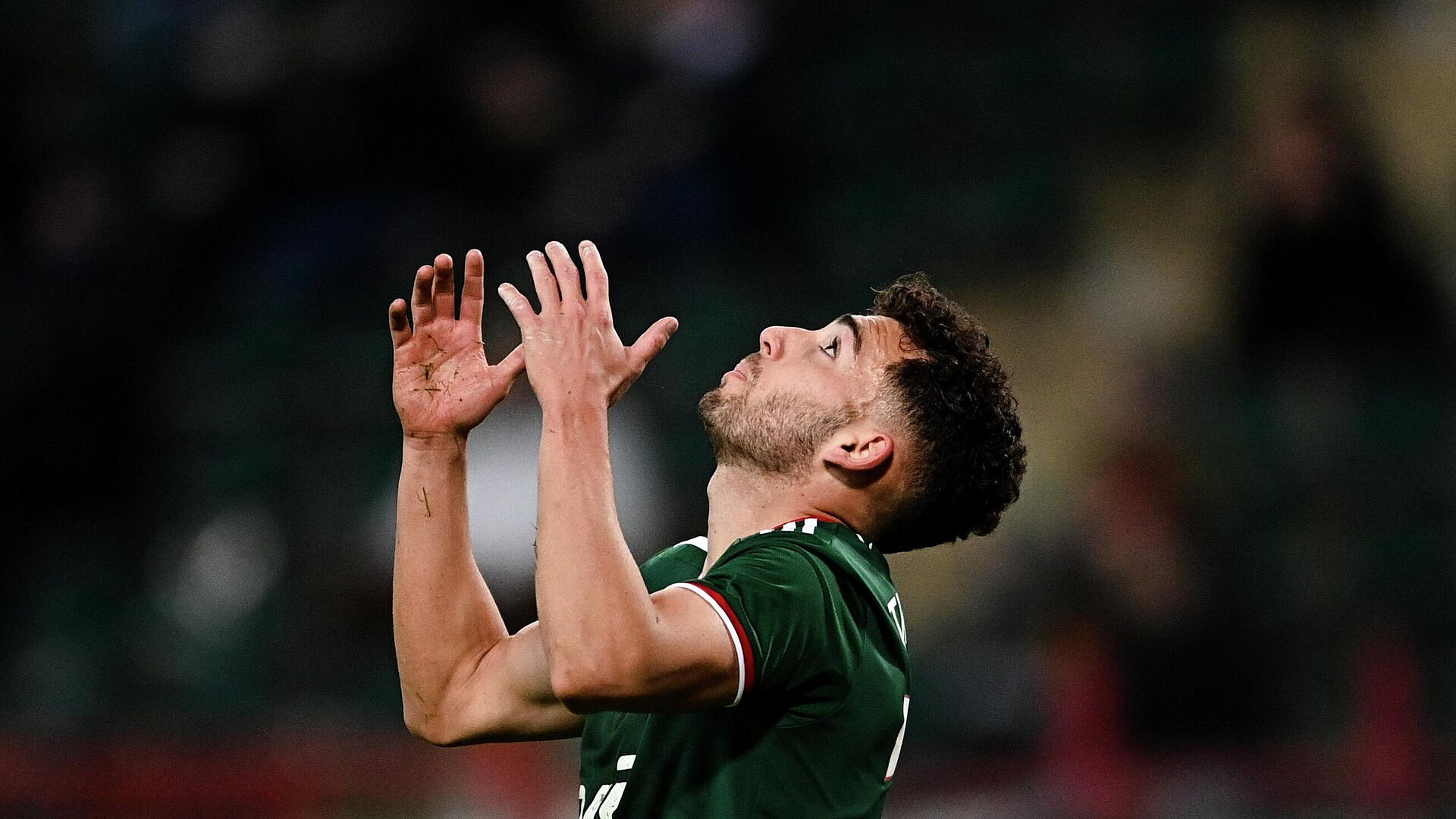 "Дерьмом я сейчас кидаюсь": Тикнизян высказался об интервью Галактионова