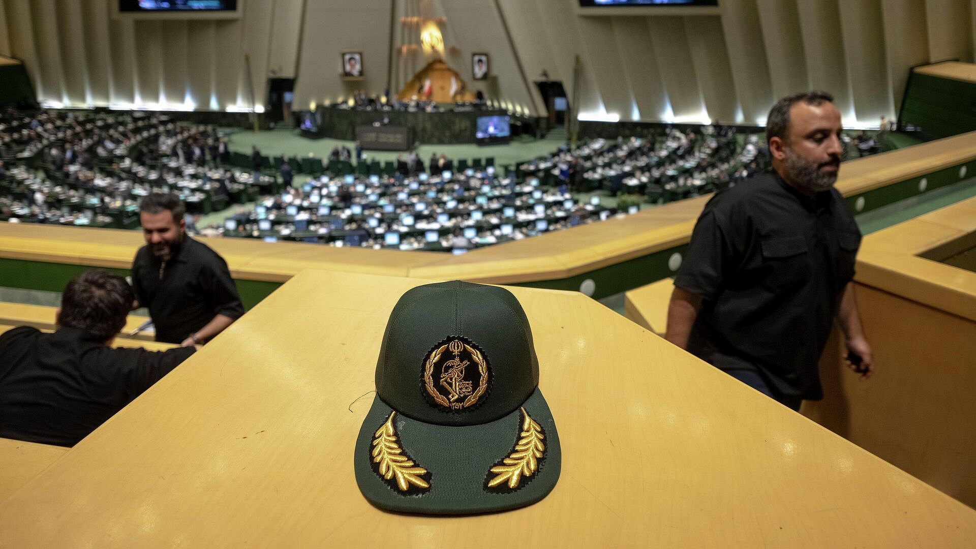 Что такое Корпус стражей исламской революции (КСИР)