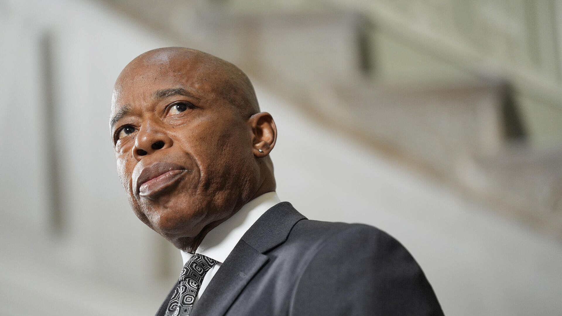 Мэр Нью-Йорка усилил меры безопасности на связанных с Израилем объектах