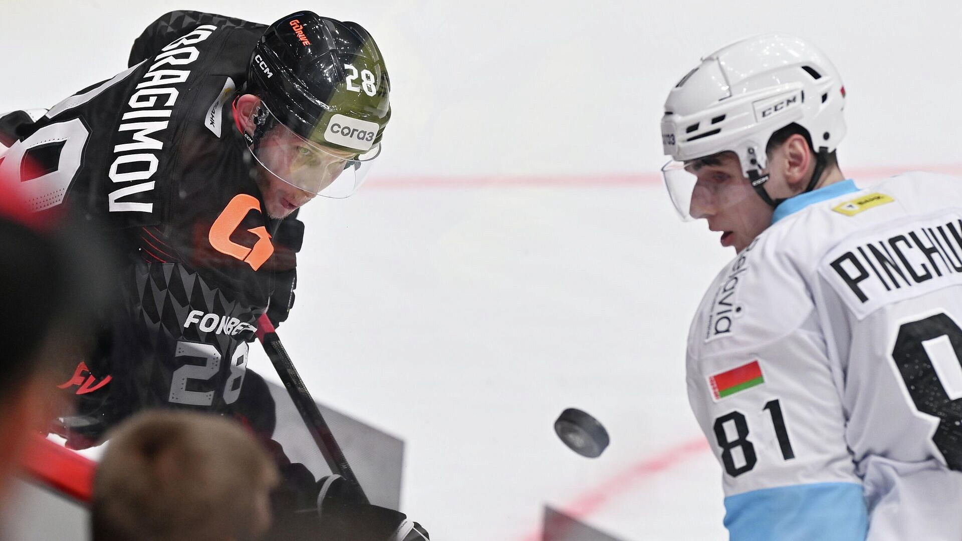 "Авангард" на два года продлил контракт с Ибрагимовым