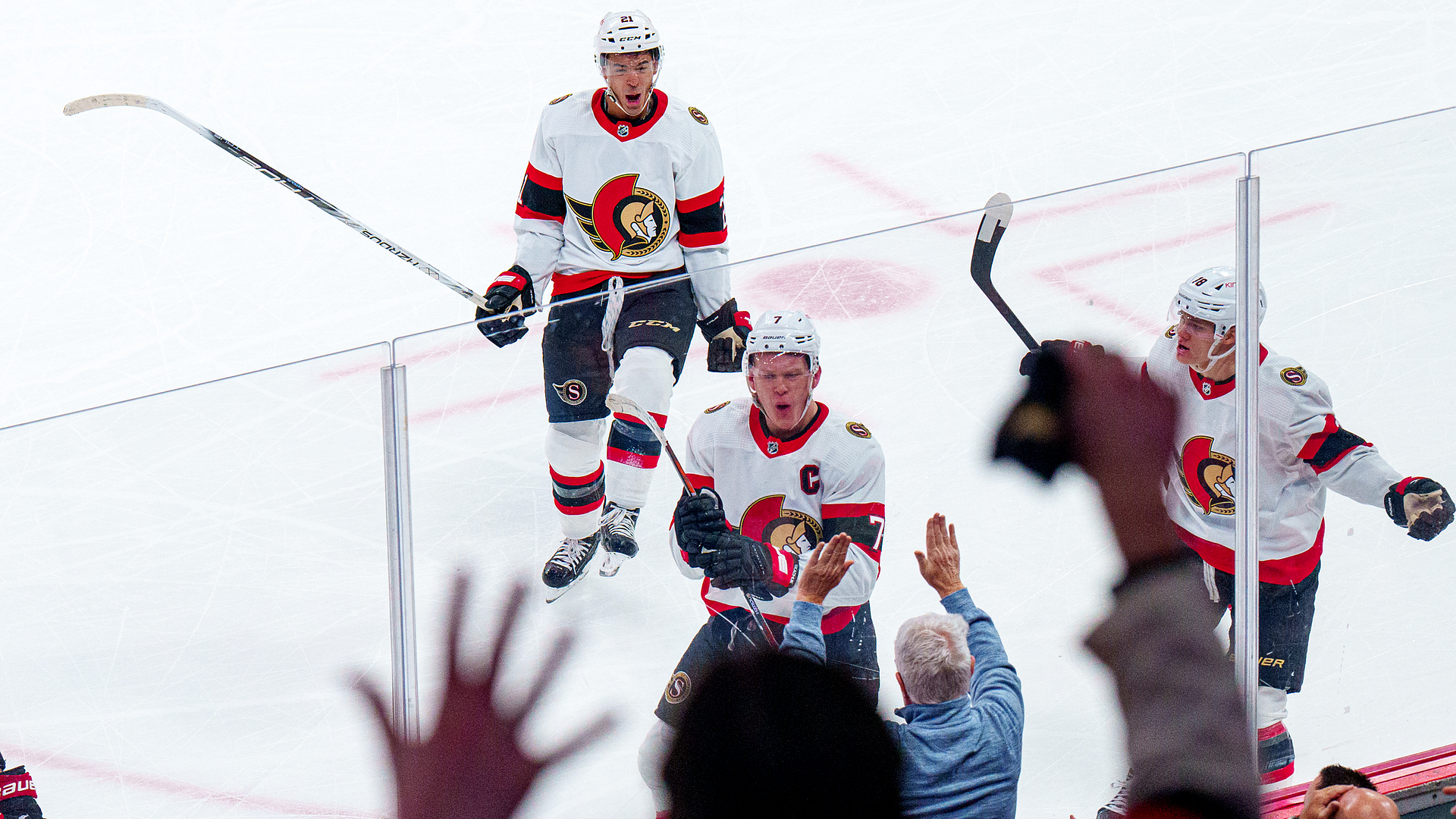 "Оттава" обыграла "Анахайм" в матче НХЛ