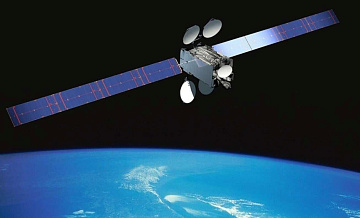    ,    Intelsat-33e