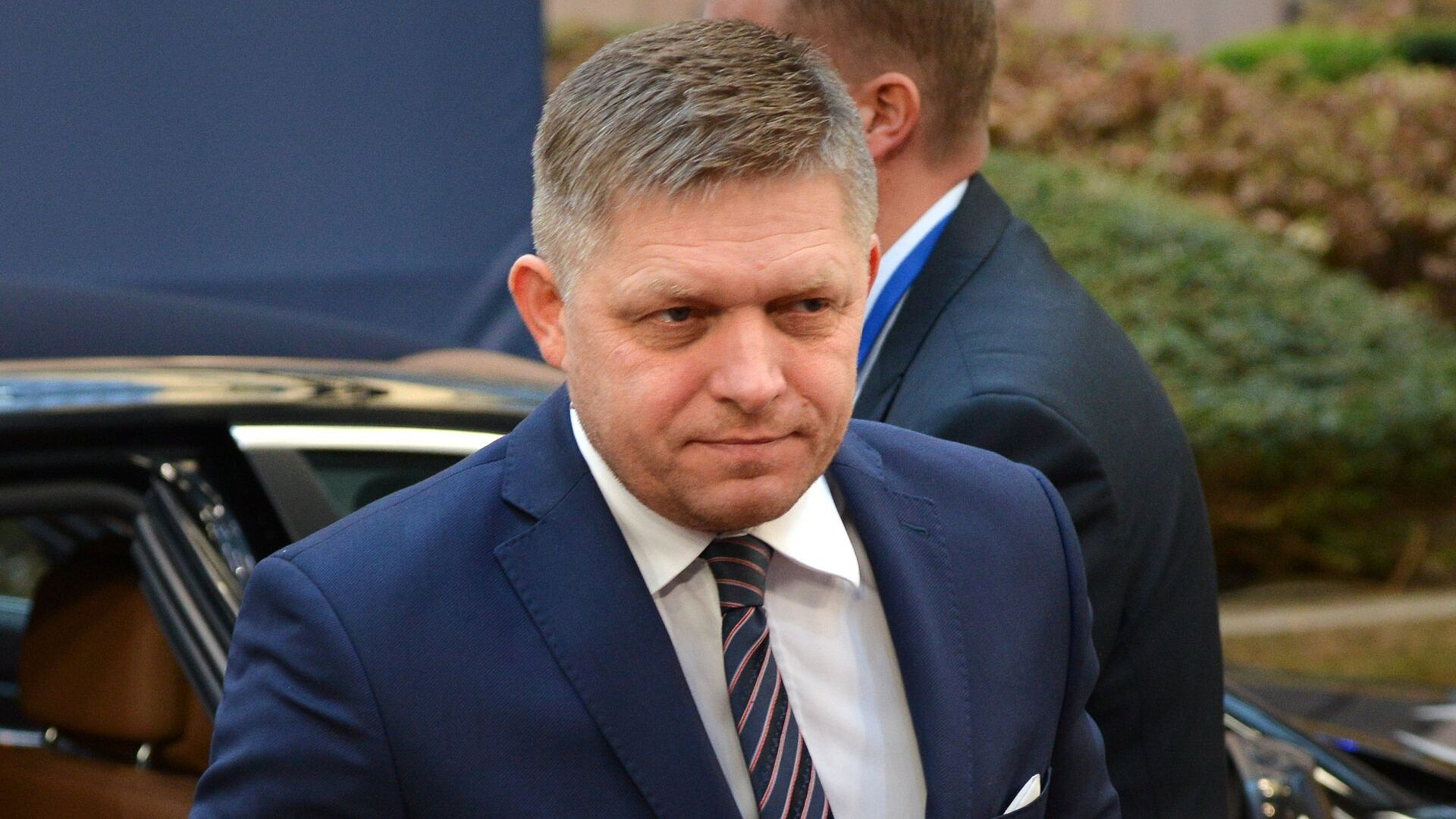 Словакия не поддержит особый статус Украины в ЕС, заявил Фицо