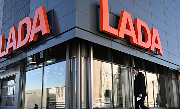 Глава "АвтоВАЗа" рассказал о снижении продаж автомобилей Lada с начала года