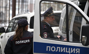 Подозреваемая в убийстве отца девочка заступилась за старшую сестру