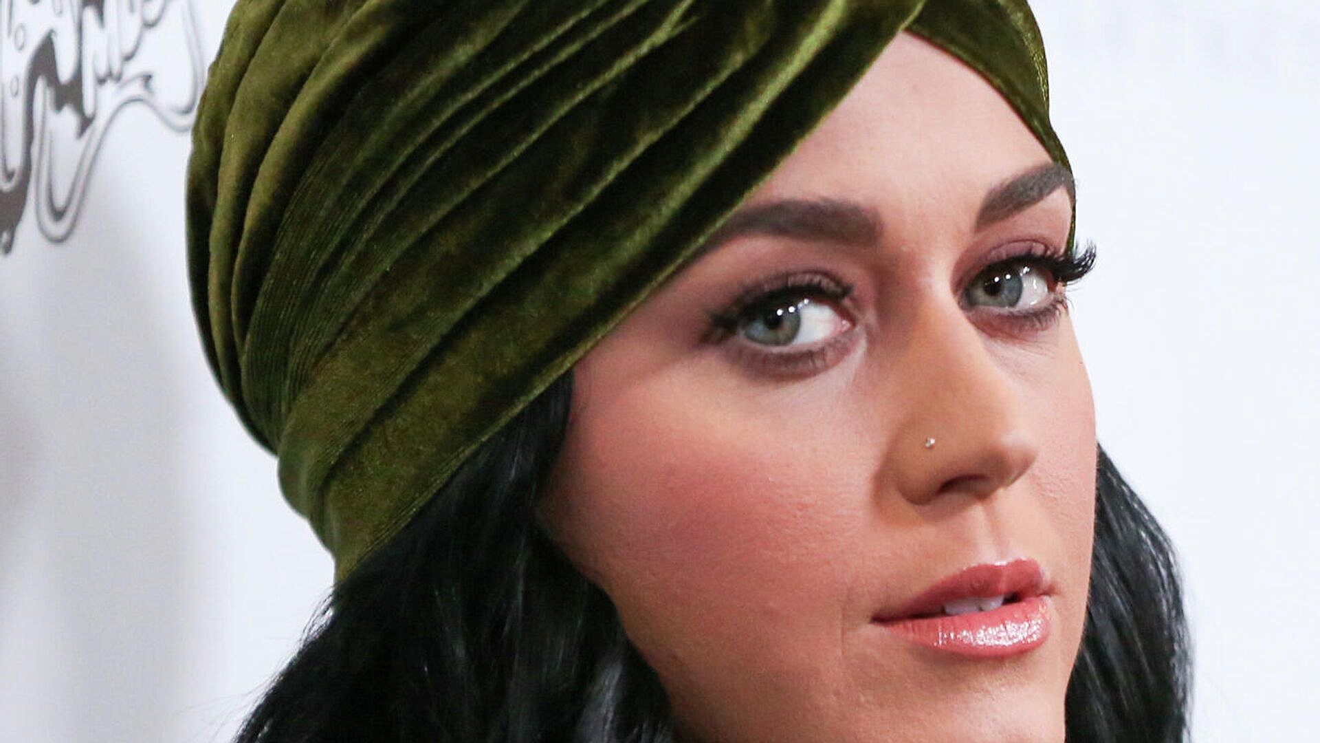 ����� ���� ����� �� ��������� �������� ������ � ��������� ��������� ����