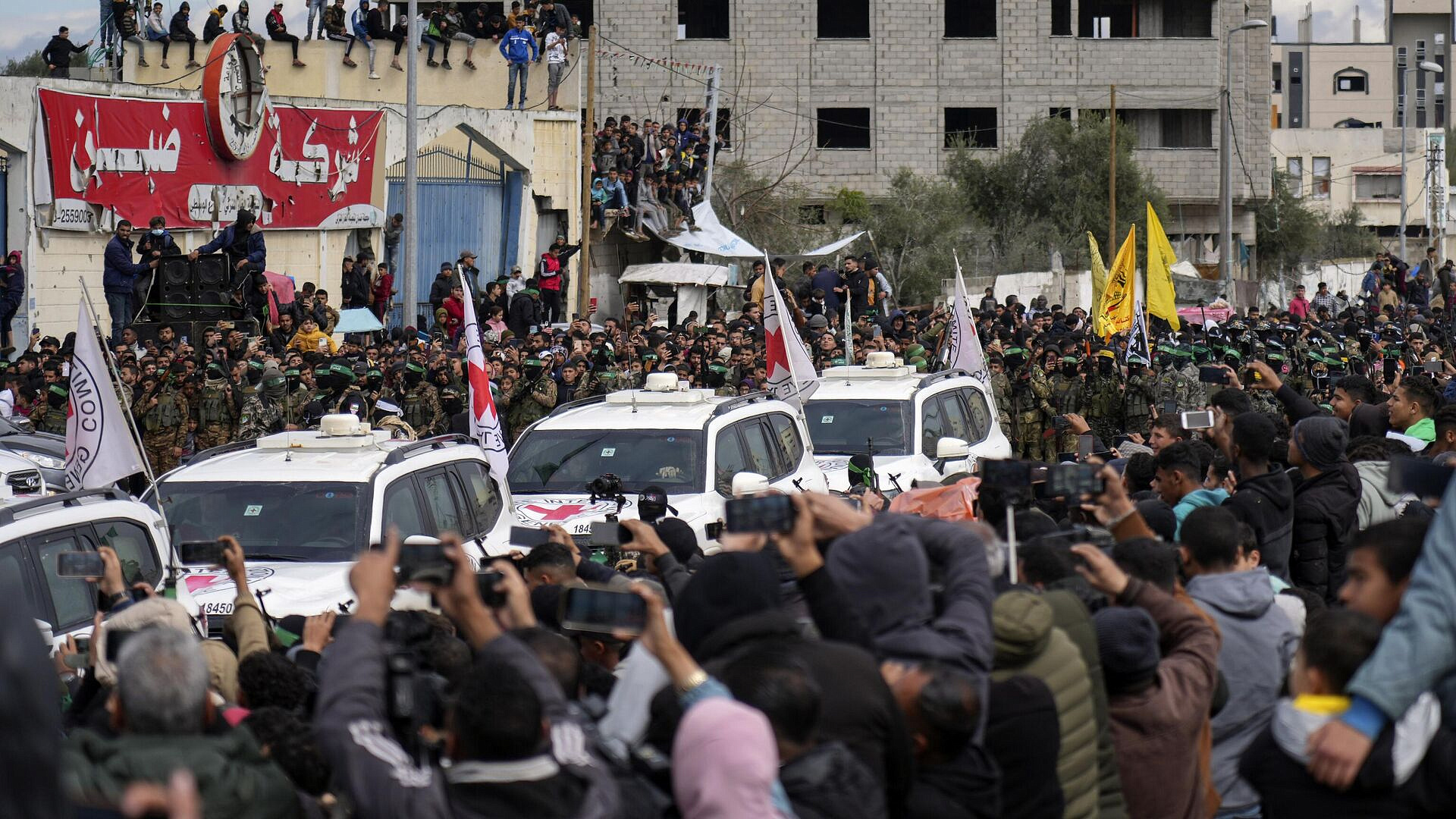 ХАМАС заявило, что Израиль препятствует извлечению тел заложников