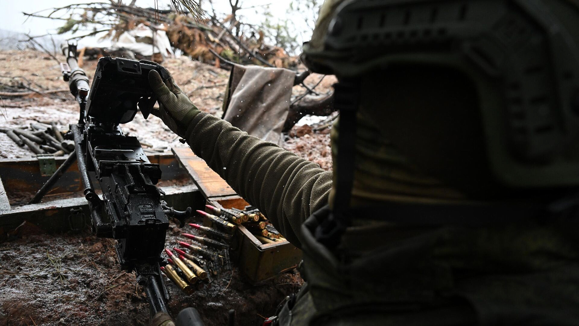 Трое штурмовиков "Востока" взяли в плен семь солдат ВСУ