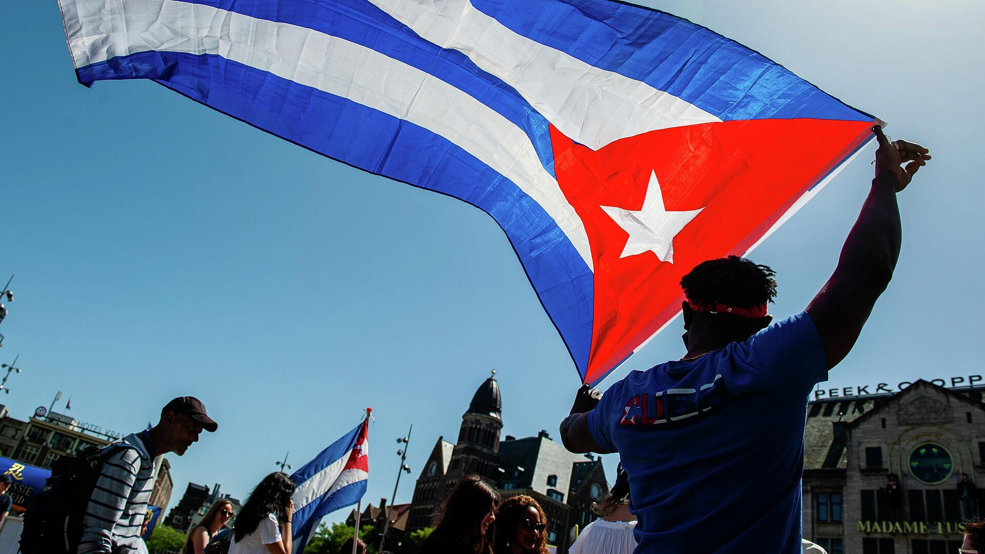 Трамп намерен задушить экономику Кубы, заявил президент Бермудес