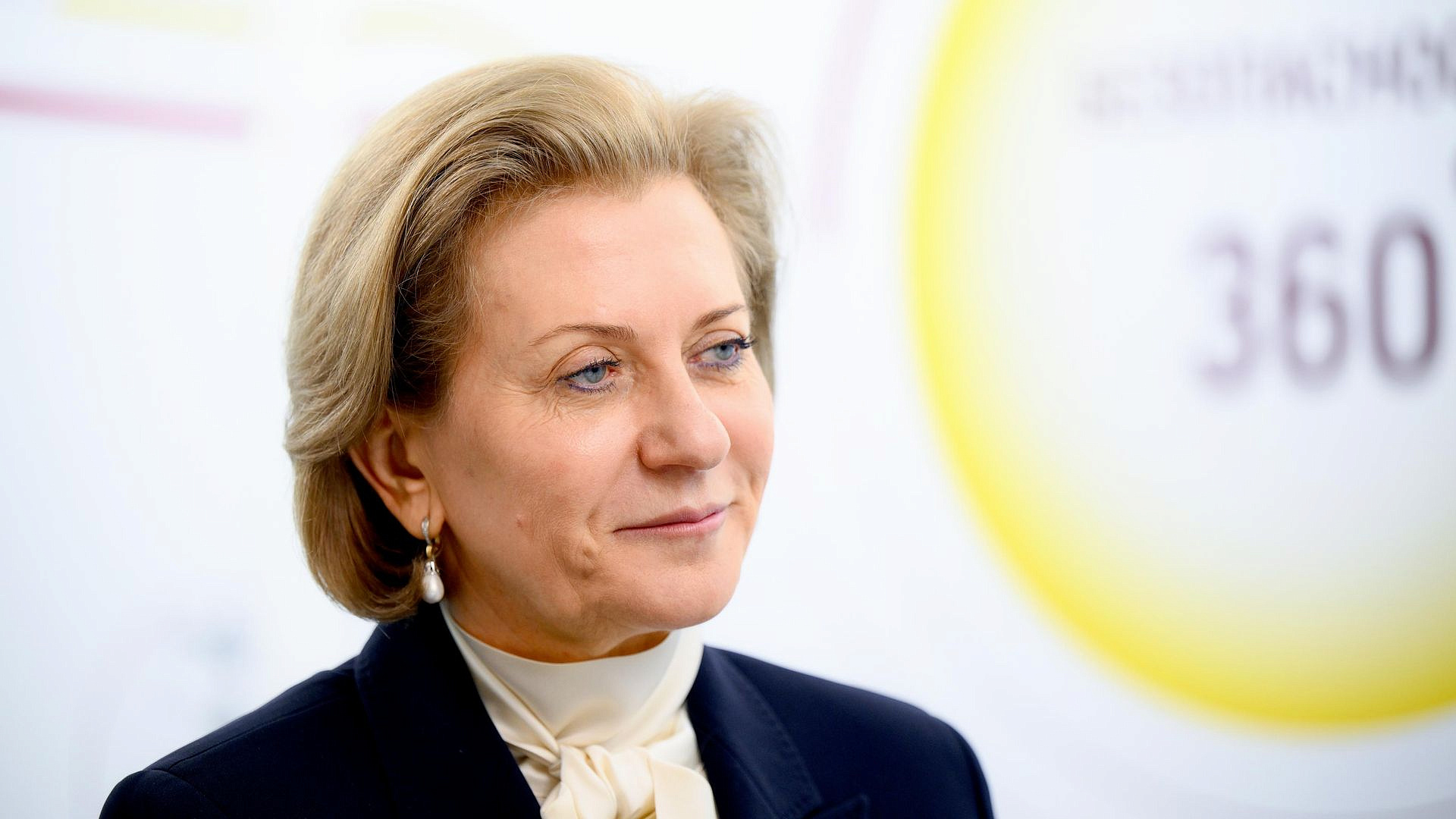 Попова рассказала об уникальности российской вакцинации от гриппа