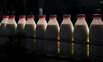 ФАС проанализирует обоснованность цен на молоко