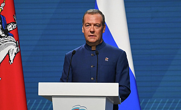 Программа ЕР позволила поддержать малый бизнес, заявил Медведев