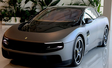 В США продали первый электрический Ferrari Luce
