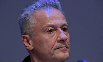 Меньшиков резко раскритиковал новую постановку "Гамлета" с Юрой Борисовым