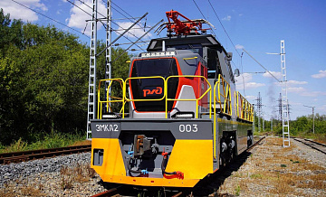 В России завершились первые испытания обновленного гибридного электровоза