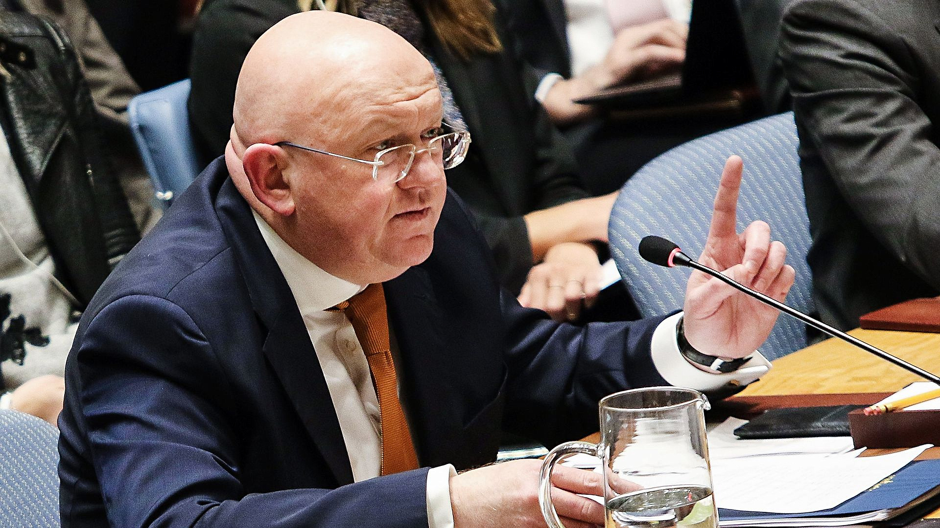 Украинские власти демонстрируют пещерную русофобию, заявил Небензя