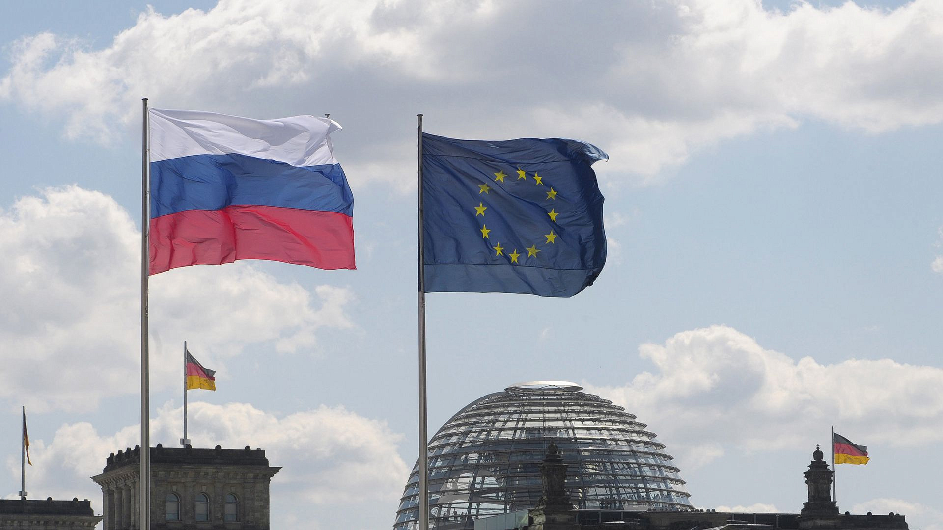 "Это не измена!" В Германии выступили с громким призывом в отношении России