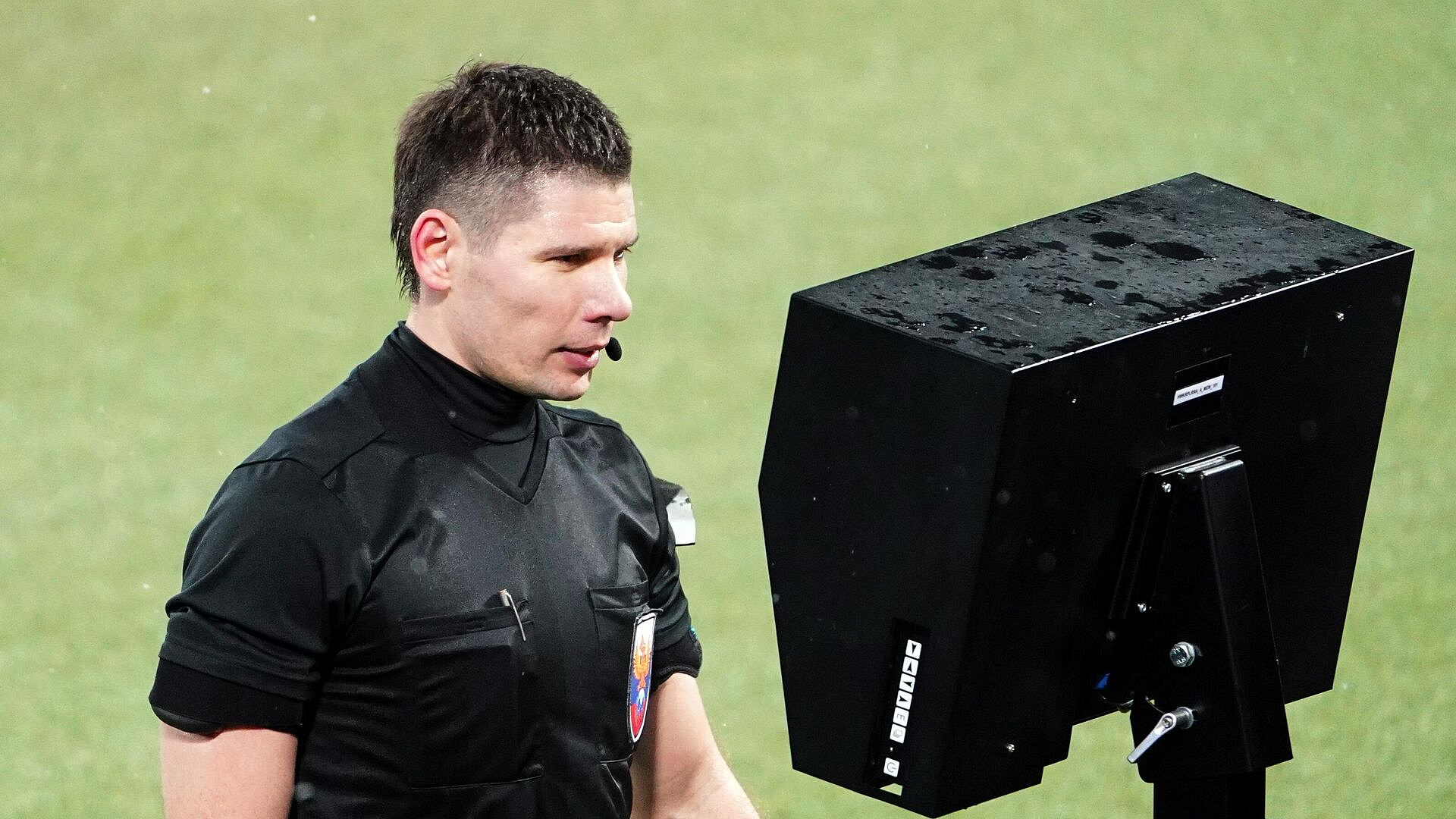 В Англии планируют опробовать систему тренерского запроса по VAR