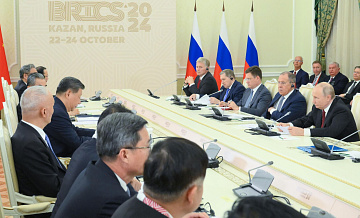 Путин и Си Цзиньпин обсудили инфраструктуру расчетов между странами