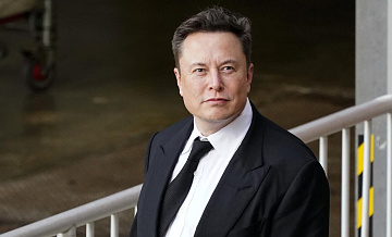 Маск описал агентство Блумберг, используя эмодзи фекалий