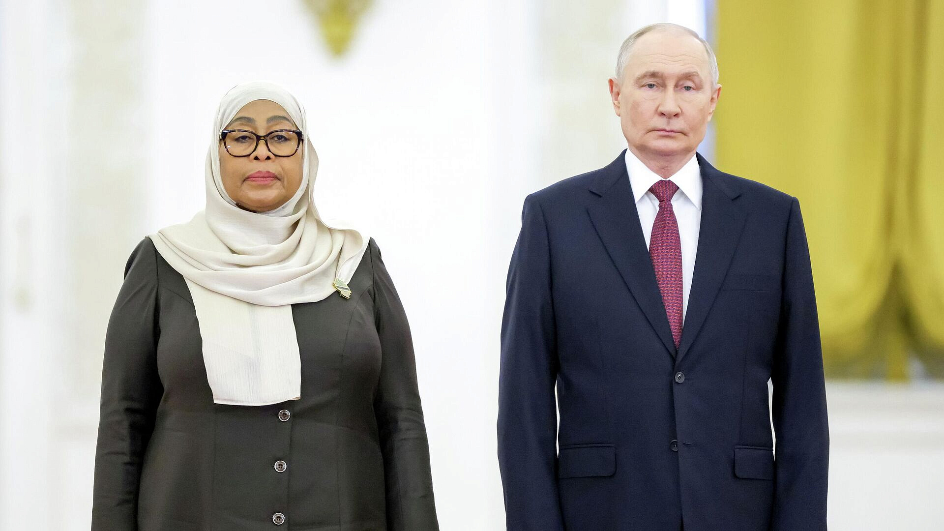 Путин поздравил лидера Танзании с присвоением звания почетного доктора РУДН