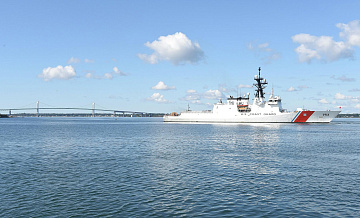 В туалете для новобранцев береговой охраны появилась свастика, пишут СМИ