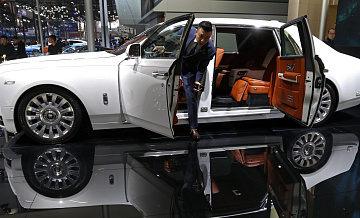 � ���������� ������ Rolls-Royce ������� ����� �����������