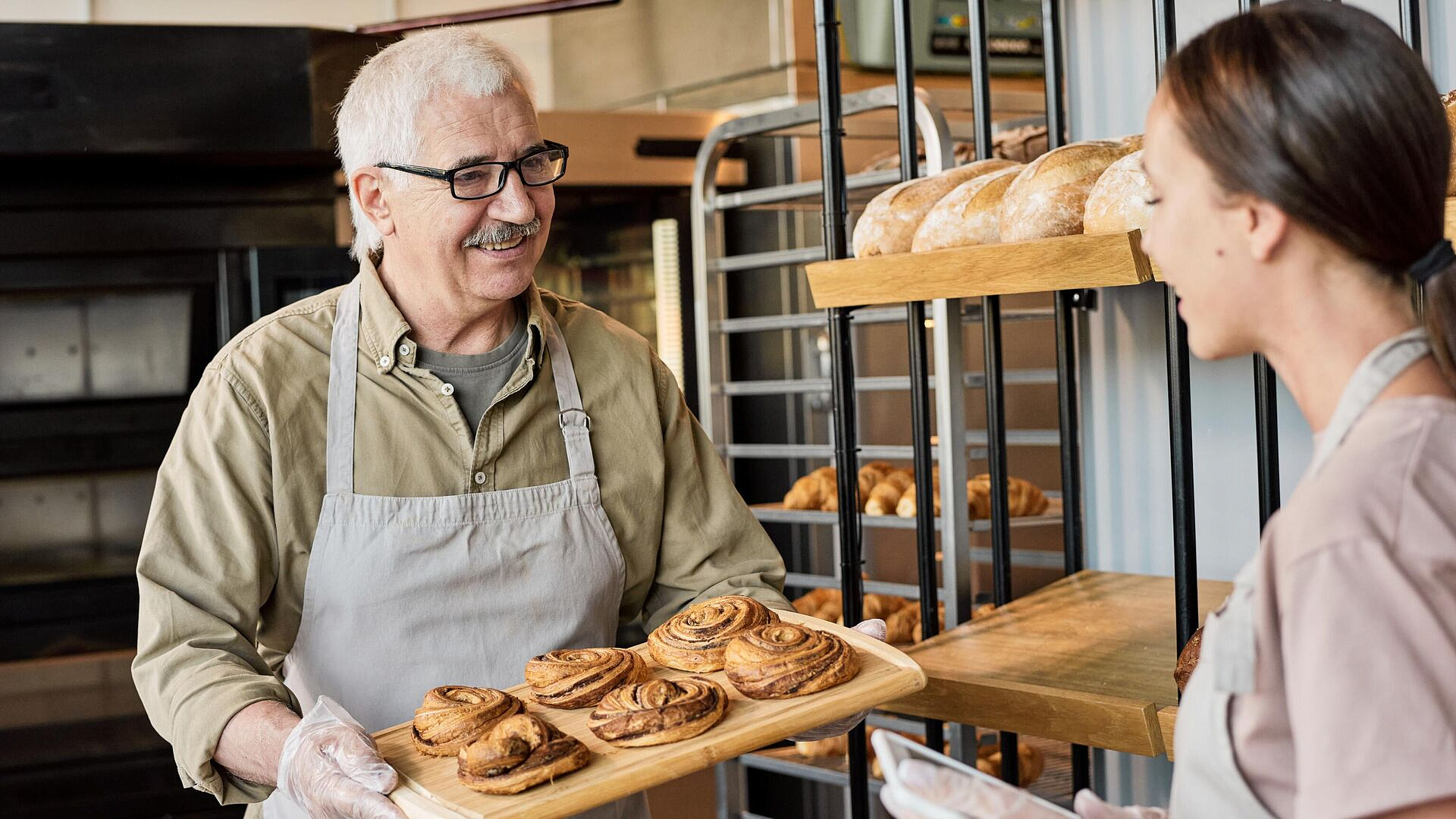Пекари вышли в лидеры по числу резюме в начале 2026 года