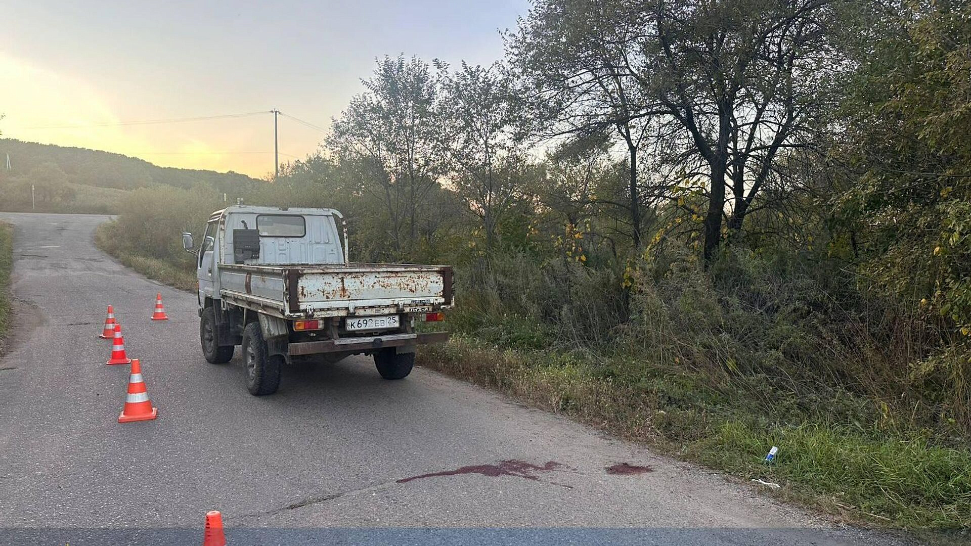 В Приморье девочка погибла, выпав на ходу из кузова грузовика