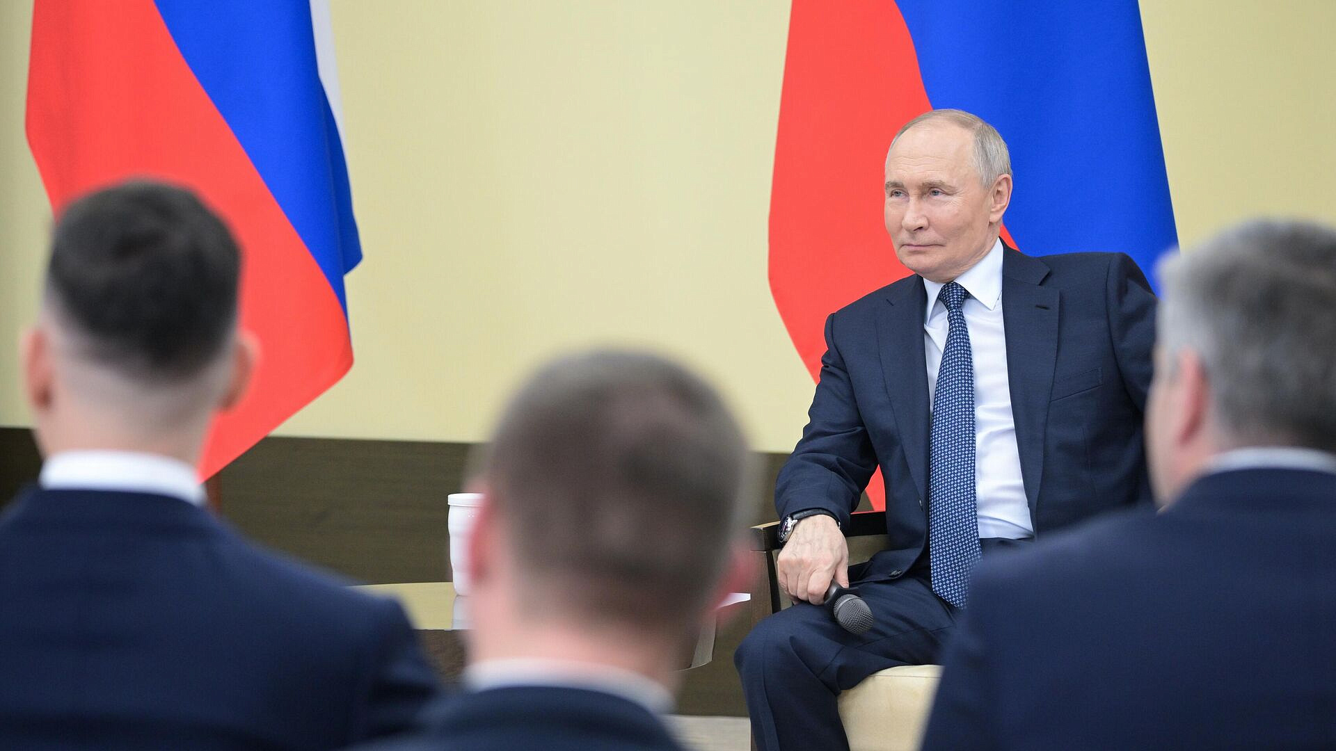 Путину рассказали, как прошел конгресс молодых ученых в Сириусе