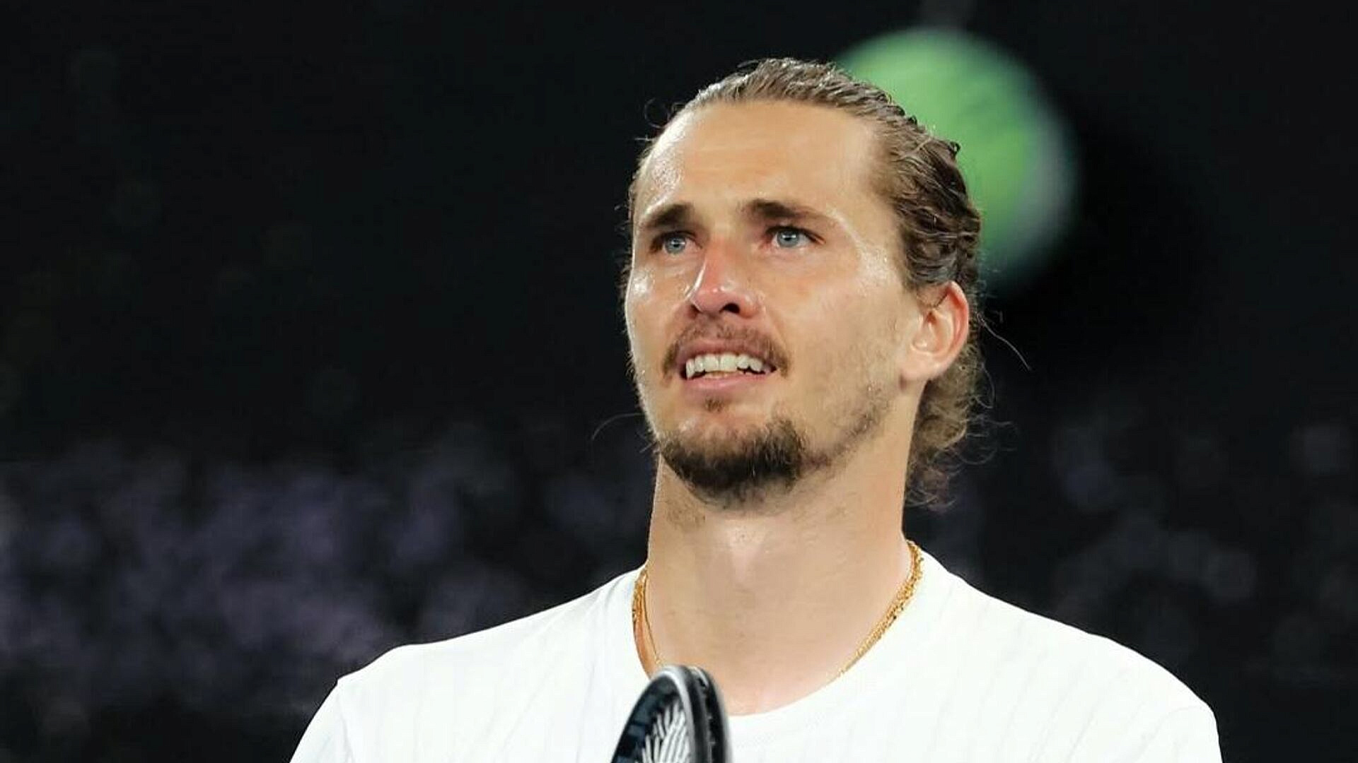 Теннисист Зверев вышел в третий круг "Мастерса" в Майами