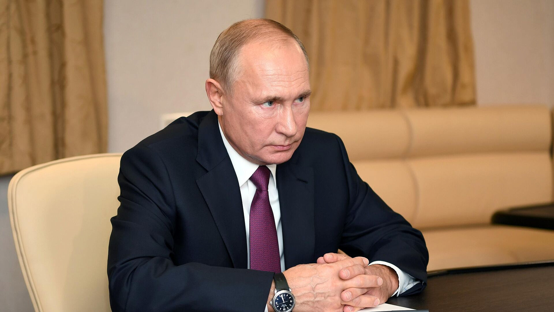 Зарубежные СМИ обсуждают слова Путина об "Орешнике"