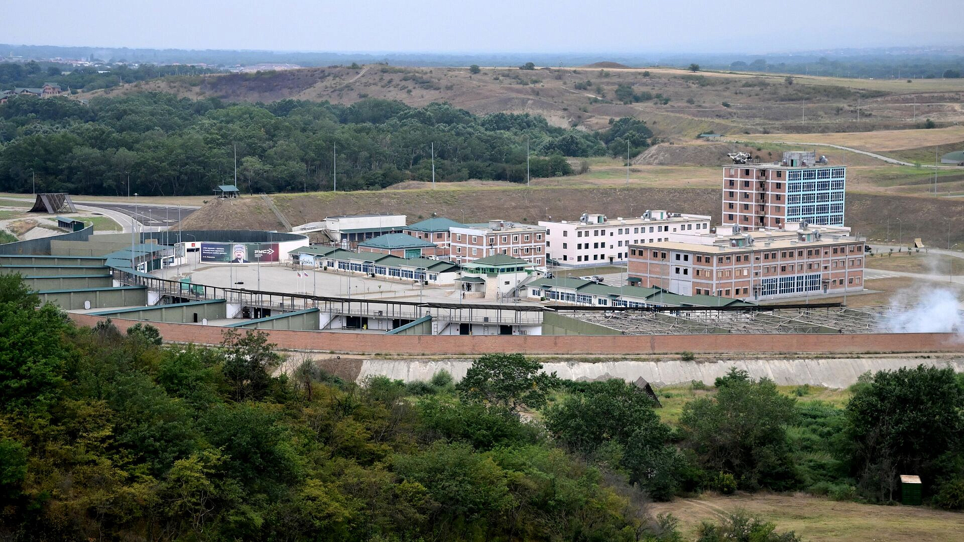 Университет спецназа в Чечне назвали именем Путина, сообщил Кадыров