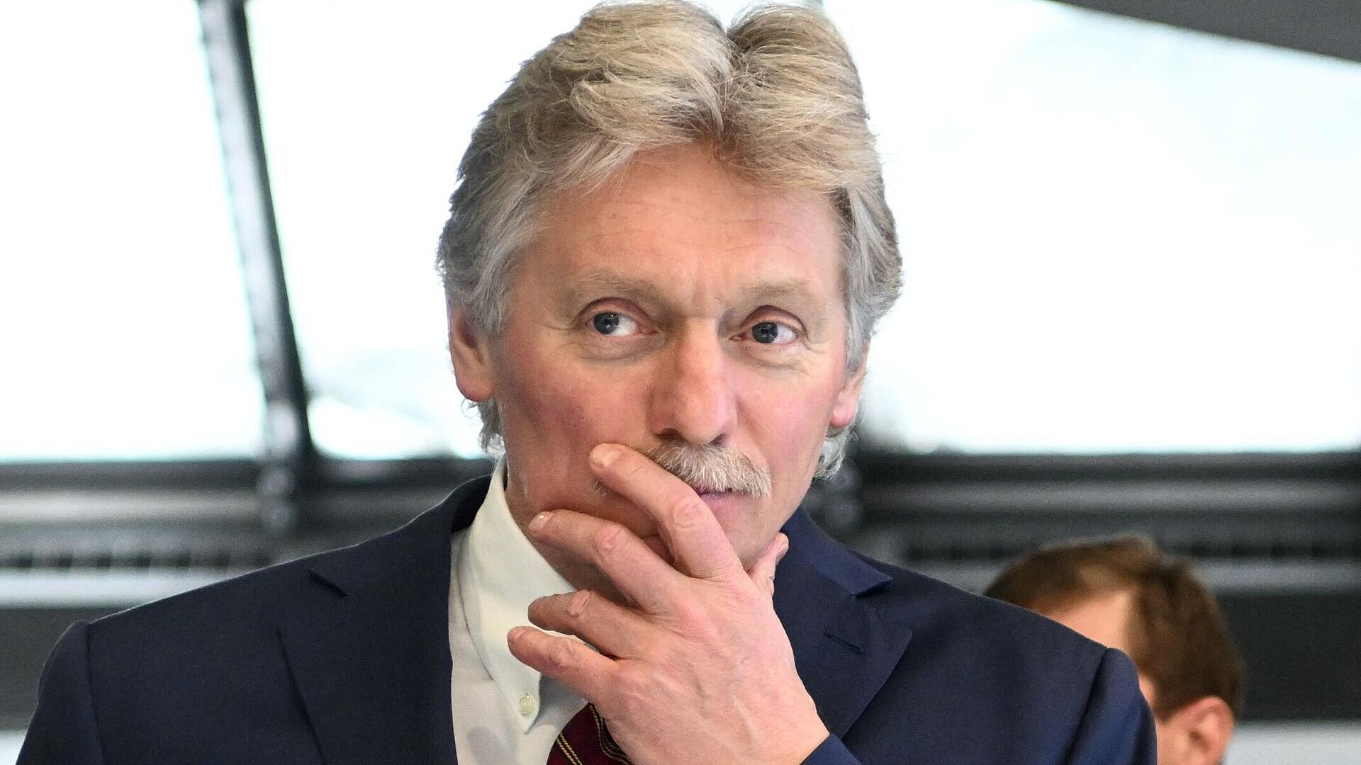 "Роснефть" сама защищает свои интересы в Германии, заявил Песков