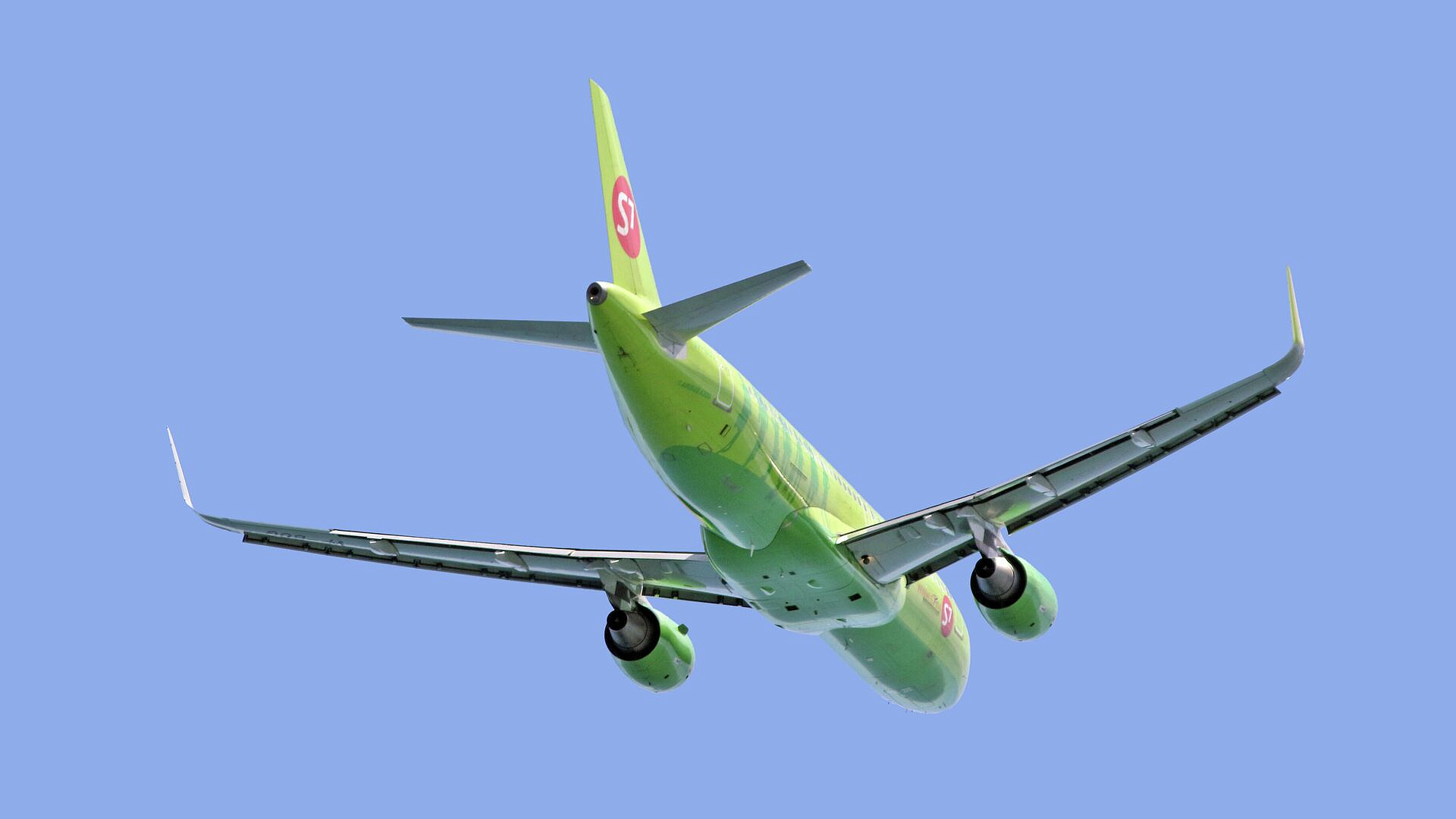 В S7 сообщили, когда планируют начать вывозные рейсы из Дубая