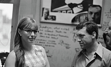 Марина Влади передала любовную переписку с Высоцким в Росархив