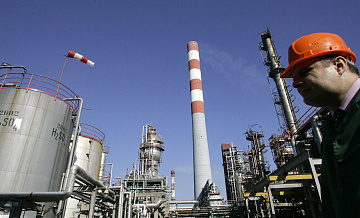 Сербия готова выкупить российскую долю в NIS в случае ввода санкций США