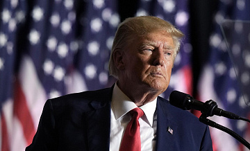 Трамп заинтересован в возобновлении деловых связей с Россией, пишет FT
