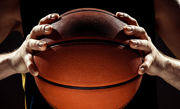 Игроки "Шарлотт" и "Детройта" устроили массовую потасовку в матче НБА