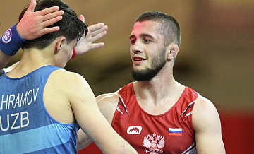 Россиянин Сефершаев победил на чемпионате Европы по греко-римской борьбе