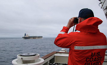 СМИ: украинские моряки с танкера "Маринера" боятся возвращаться домой