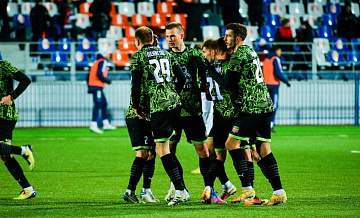 Матч между "Нефтехимиком" и "Факелом" перенесли из-за мороза