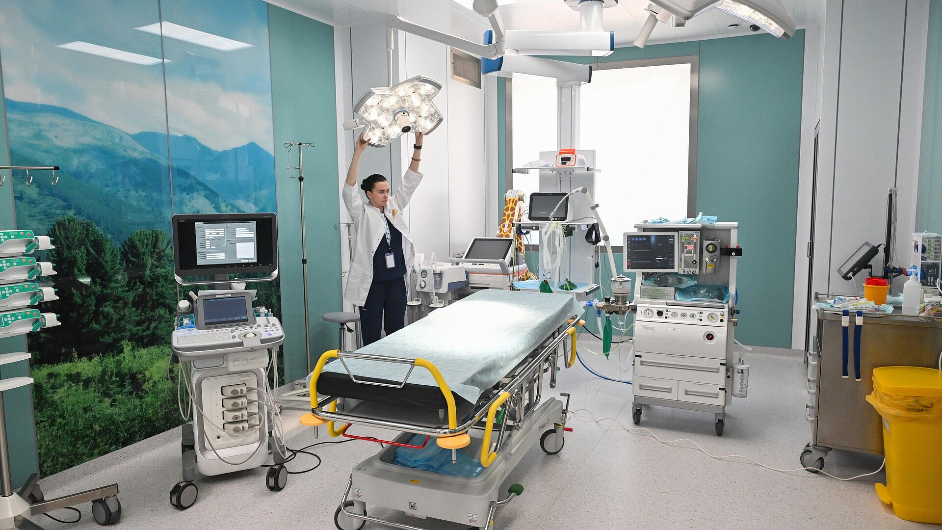 Московские врачи удалили гигантскую опухоль десятимесячной девочке 