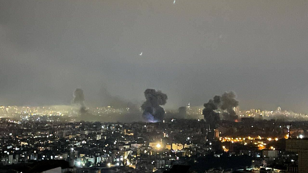 Конфликт в Иране развивается по пути "серьезного стресса", считают эксперты