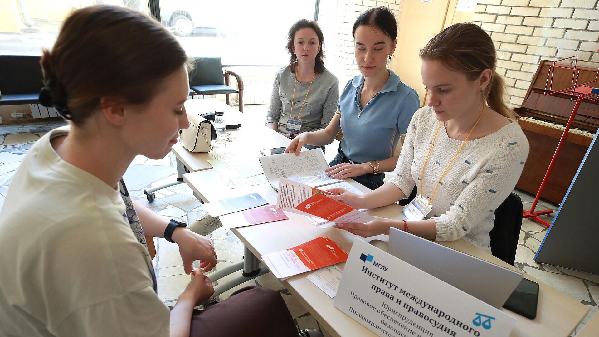 Минобрнауки выделило более 70 процентов бюджетных мест в вузах регионам