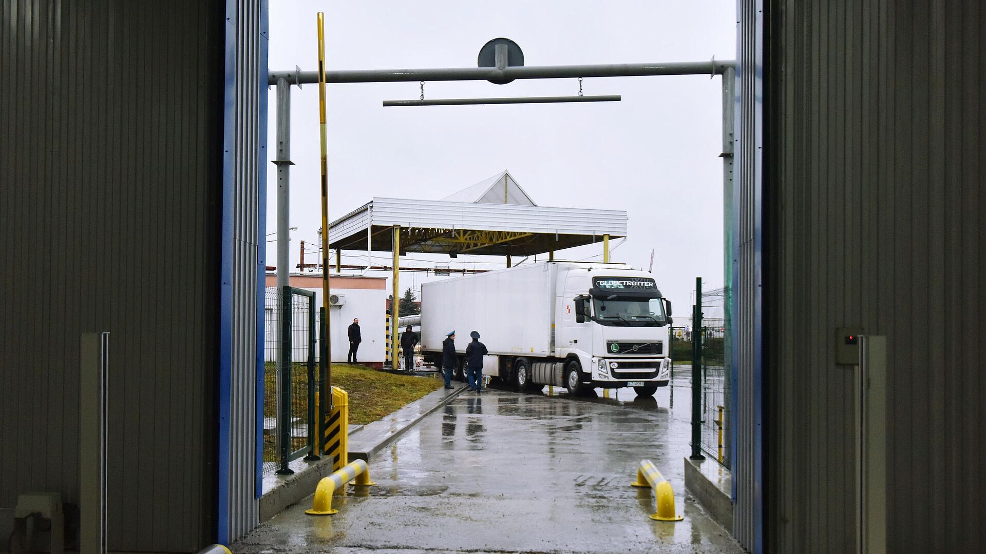 На Украине заявили, что не ведут переговоры о закрытии границы с Польшей